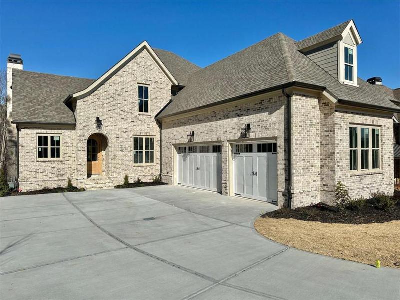 Image for property 4860 Grandview Court, Flowery Branch, GA 30542