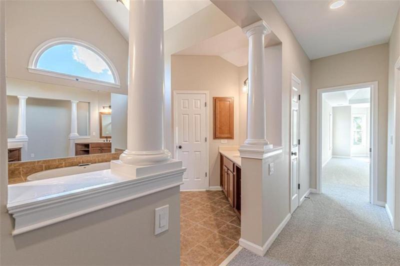 Image for property 4348 Meadow Vista Dr, Stonecrest, GA 30038