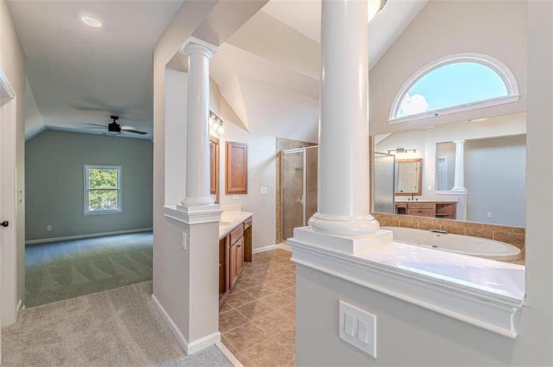 Image for property 4348 Meadow Vista Dr, Stonecrest, GA 30038
