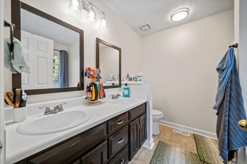 Image for property 530 Brooksdale Drive, Woodstock, GA 30189