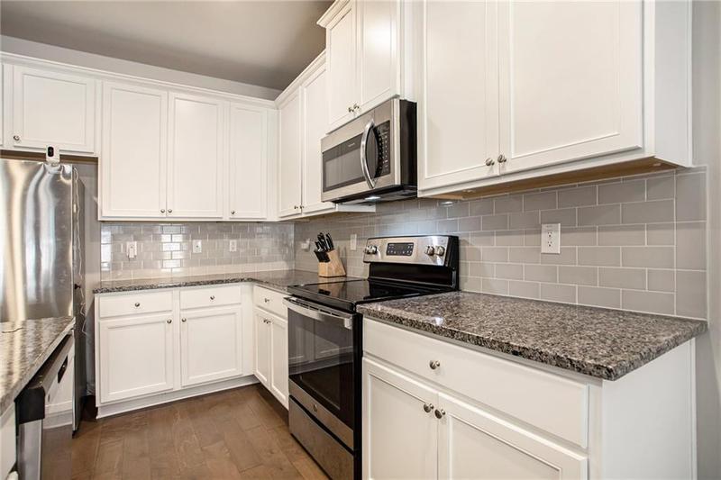Image for property 3511 Lakeview Creek, Lithonia, GA 30038