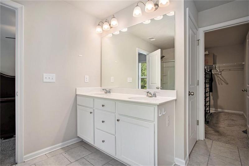 Image for property 3511 Lakeview Creek, Lithonia, GA 30038