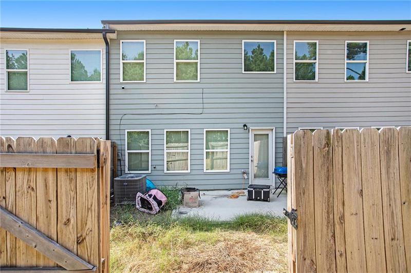 Image for property 3511 Lakeview Creek, Lithonia, GA 30038