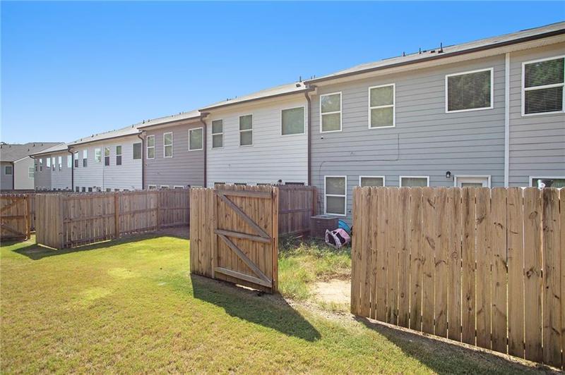 Image for property 3511 Lakeview Creek, Lithonia, GA 30038
