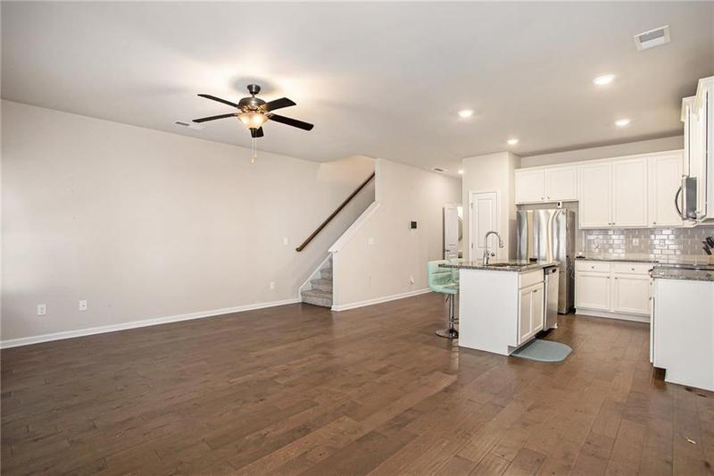 Image for property 3511 Lakeview Creek, Lithonia, GA 30038