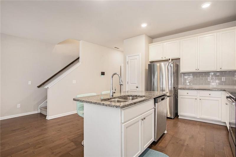 Image for property 3511 Lakeview Creek, Lithonia, GA 30038