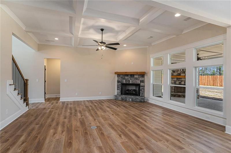 Image for property 101 Bonnie Lynn Lane, Carrollton, GA 30117