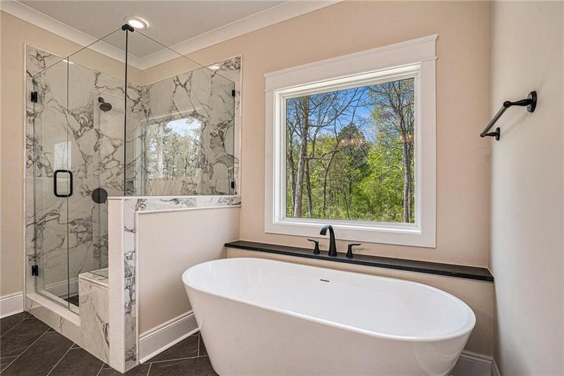 Image for property 101 Bonnie Lynn Lane, Carrollton, GA 30117