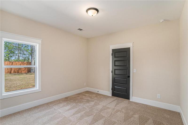 Image for property 101 Bonnie Lynn Lane, Carrollton, GA 30117