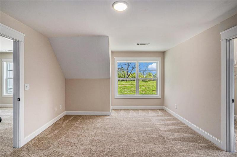 Image for property 101 Bonnie Lynn Lane, Carrollton, GA 30117