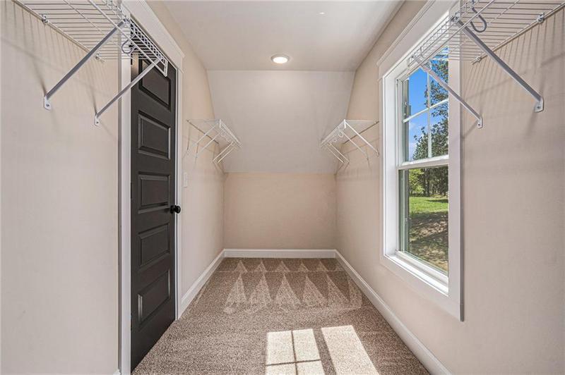 Image for property 101 Bonnie Lynn Lane, Carrollton, GA 30117