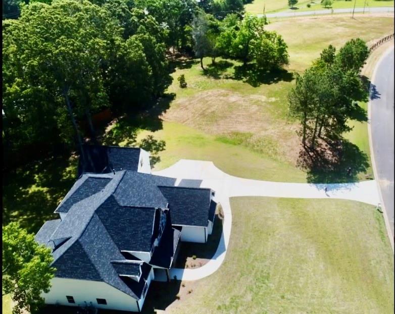 Image for property 101 Bonnie Lynn Lane, Carrollton, GA 30117