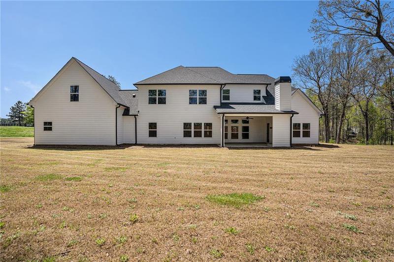 Image for property 101 Bonnie Lynn Lane, Carrollton, GA 30117