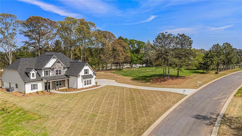 Image for property 101 Bonnie Lynn Lane, Carrollton, GA 30117