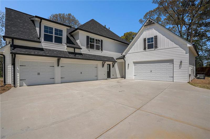 Image for property 101 Bonnie Lynn Lane, Carrollton, GA 30117