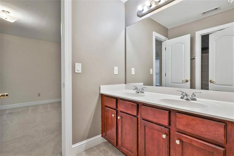 Image for property 401 HIGHWAY 279, Fayetteville, GA 30214
