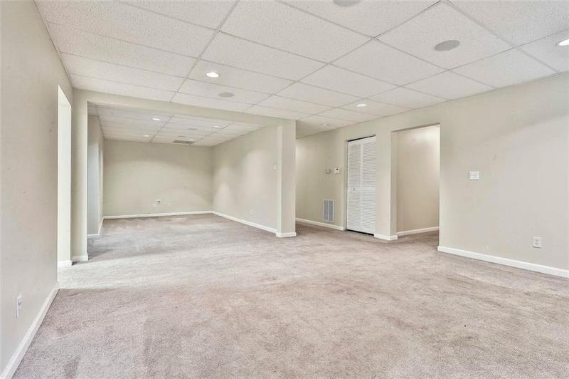 Image for property 401 HIGHWAY 279, Fayetteville, GA 30214