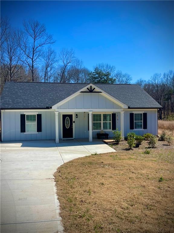 Image for property 887 Nails Creek Crossing, Royston, GA 30662