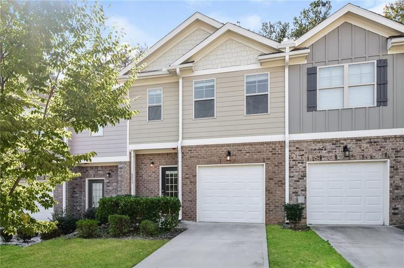 Image for property 8475 Douglass Trail, Jonesboro, GA 30236
