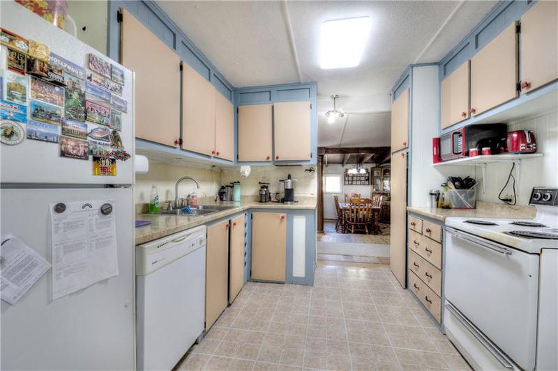 Image for property 368 Pleasant Valley Road, Adairsville, GA 30103