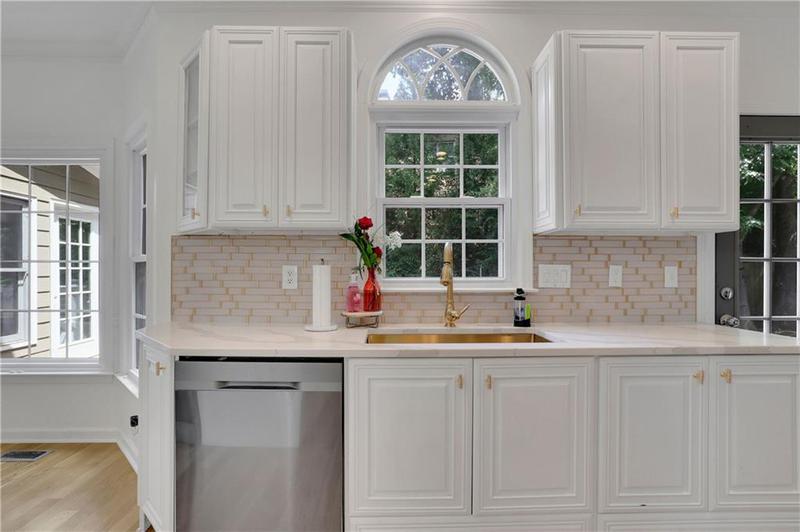 Image for property 3126 Crestmont Way, Kennesaw, GA 30152