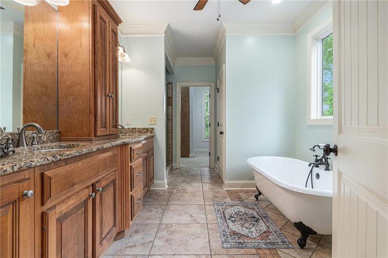 Image for property 5642 Little Branch Circle, Clermont, GA 30527