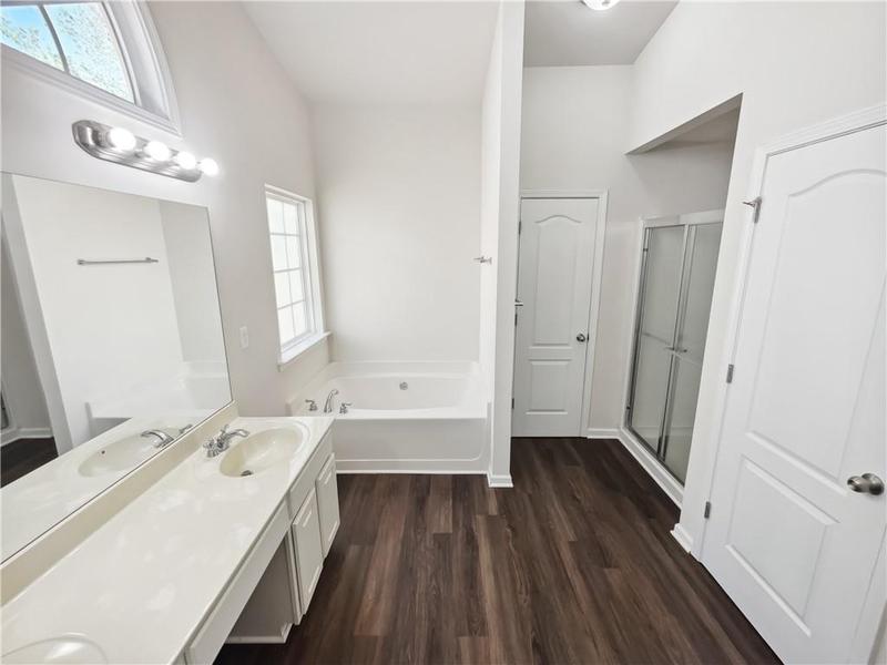 Image for property 338 Hunterian Place, Newnan, GA 30265