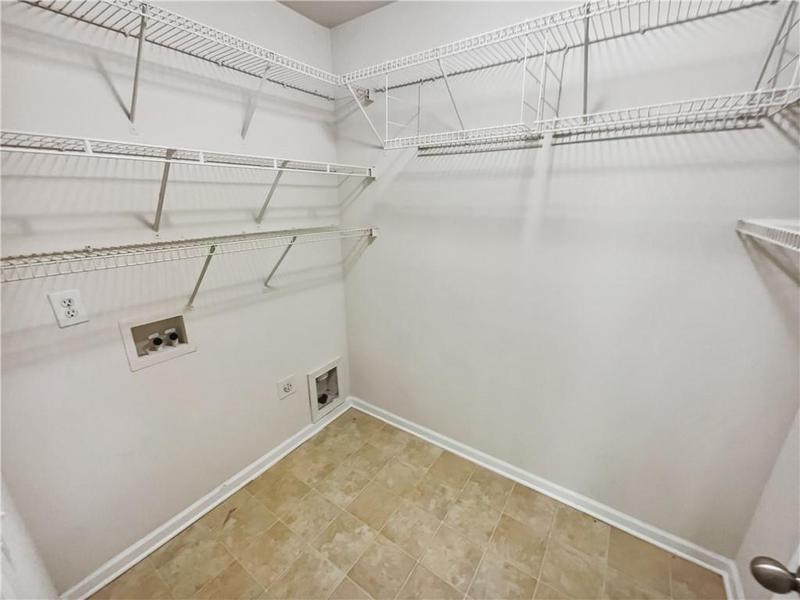 Image for property 338 Hunterian Place, Newnan, GA 30265
