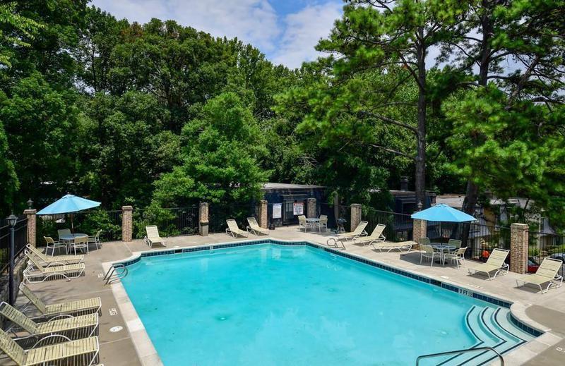 Image for property 114 Rosaire Place, Atlanta, GA 30327