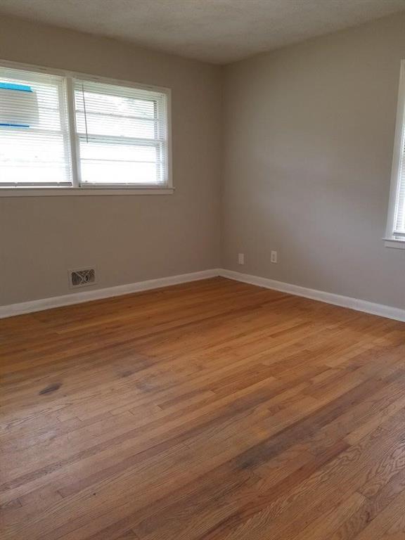 Image for property 3376 Irish Lane, Decatur, GA 30032