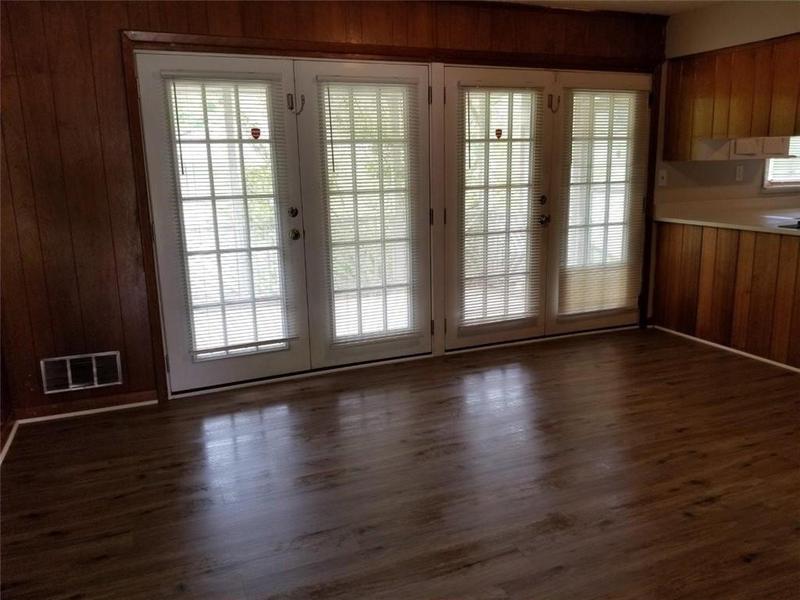Image for property 3376 Irish Lane, Decatur, GA 30032