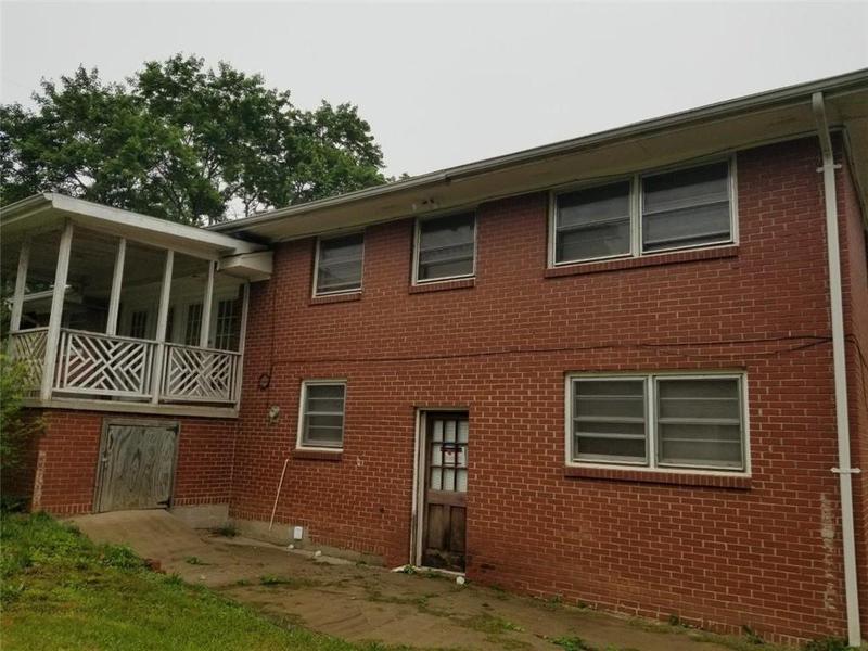 Image for property 3376 Irish Lane, Decatur, GA 30032
