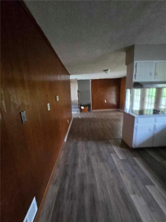 Image for property 3376 Irish Lane, Decatur, GA 30032