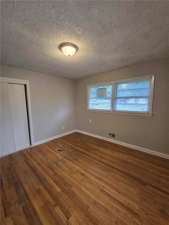 Image for property 3376 Irish Lane, Decatur, GA 30032