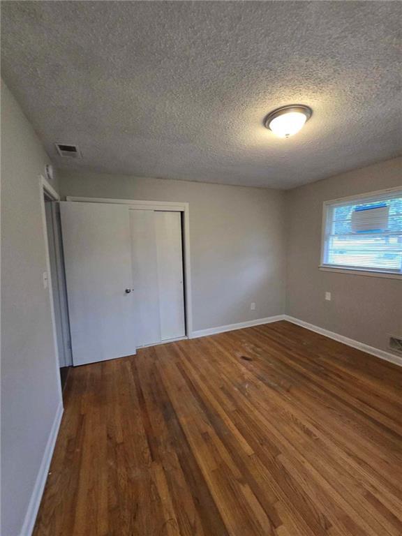 Image for property 3376 Irish Lane, Decatur, GA 30032
