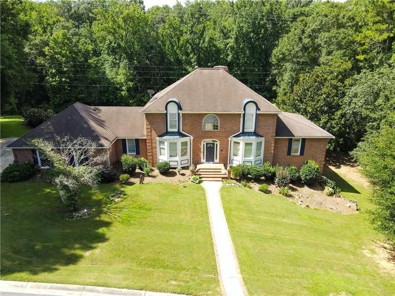 Image for property 1102 Timber Glen Court, Lilburn, GA 30047