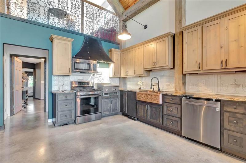 Image for property 860 WALKERS MILL Road, Griffin, GA 30223