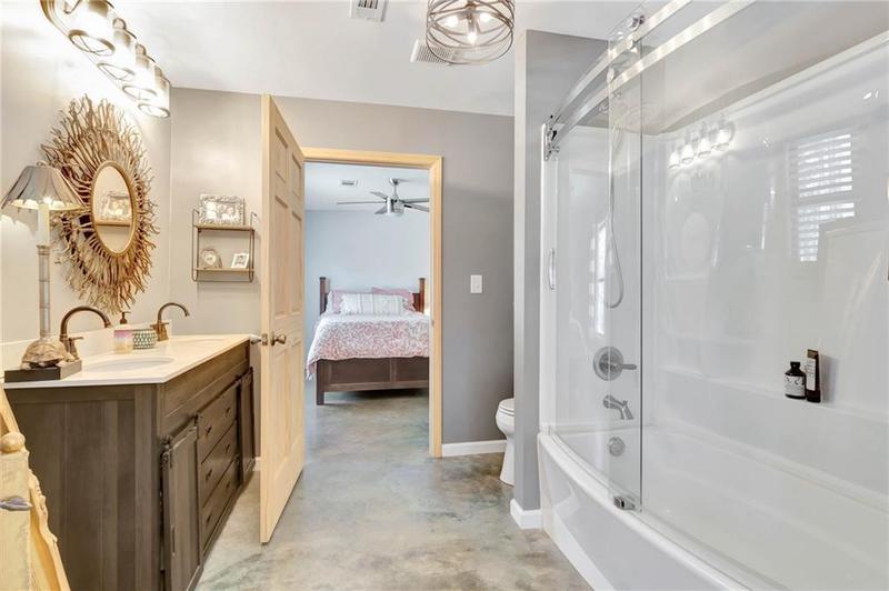 Image for property 860 WALKERS MILL Road, Griffin, GA 30223