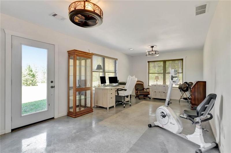Image for property 860 WALKERS MILL Road, Griffin, GA 30223
