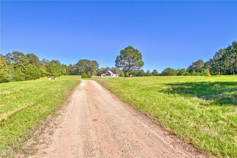 Image for property 860 WALKERS MILL Road, Griffin, GA 30223