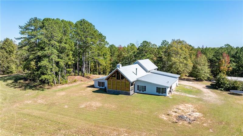Image for property 860 WALKERS MILL Road, Griffin, GA 30223
