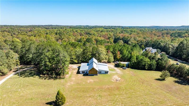 Image for property 860 WALKERS MILL Road, Griffin, GA 30223