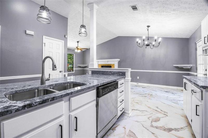 Image for property 1123 Brandon Hill Way, Jonesboro, GA 30238