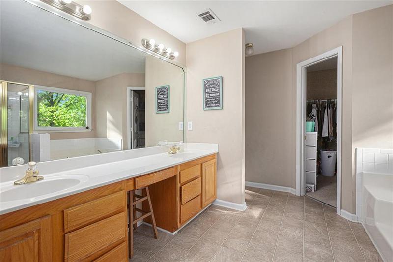 Image for property 4614 Riveredge Cove, Snellville, GA 30039