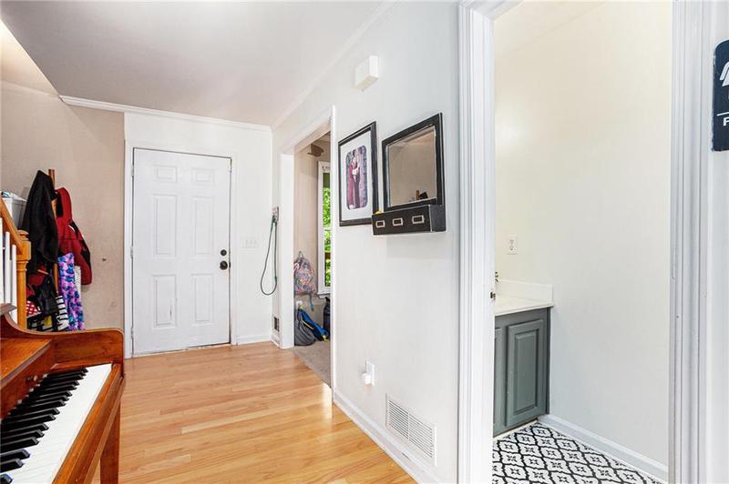 Image for property 4614 Riveredge Cove, Snellville, GA 30039