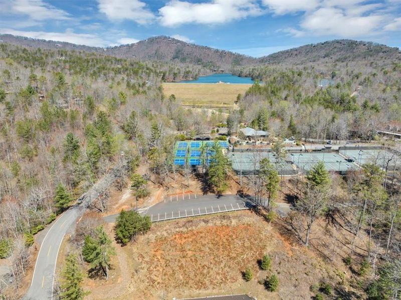 Image for property 2025 QUAIL COVE Drive, Jasper, GA 30143