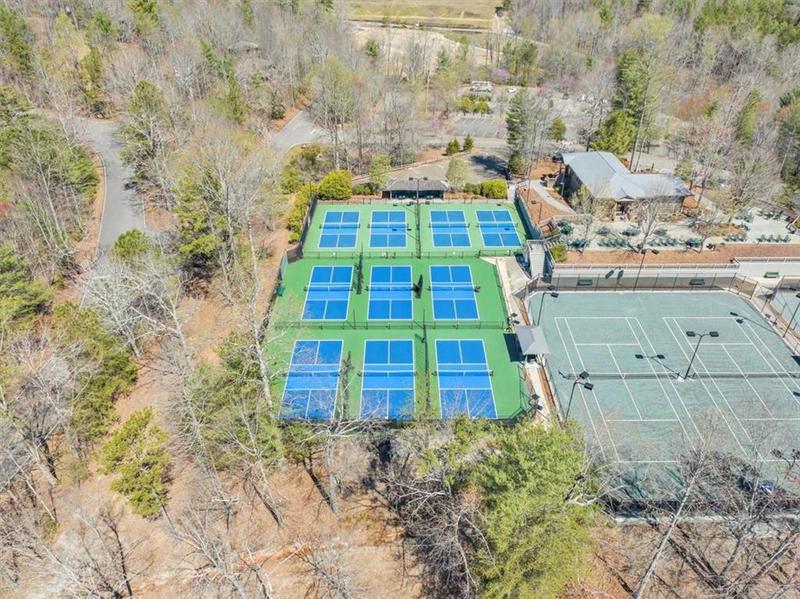 Image for property 2025 QUAIL COVE Drive, Jasper, GA 30143