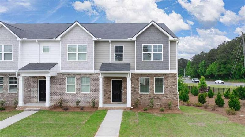 Image for property 999 Cades Walk, Lawrenceville, GA 30045