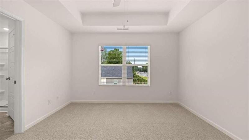 Image for property 999 Cades Walk, Lawrenceville, GA 30045