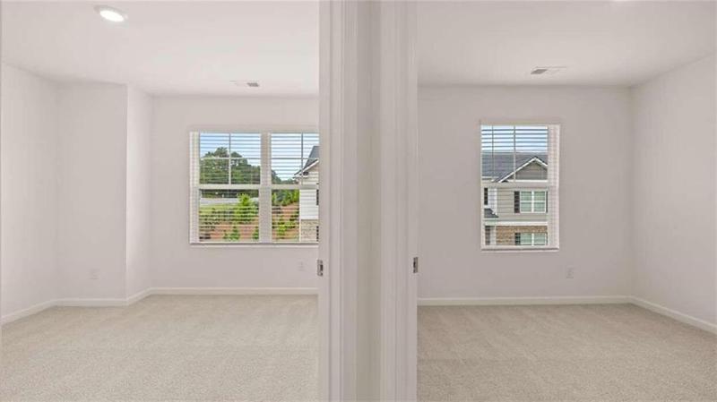 Image for property 999 Cades Walk, Lawrenceville, GA 30045